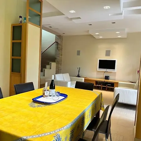 Luxury Giardini D'oriente & Appartamento